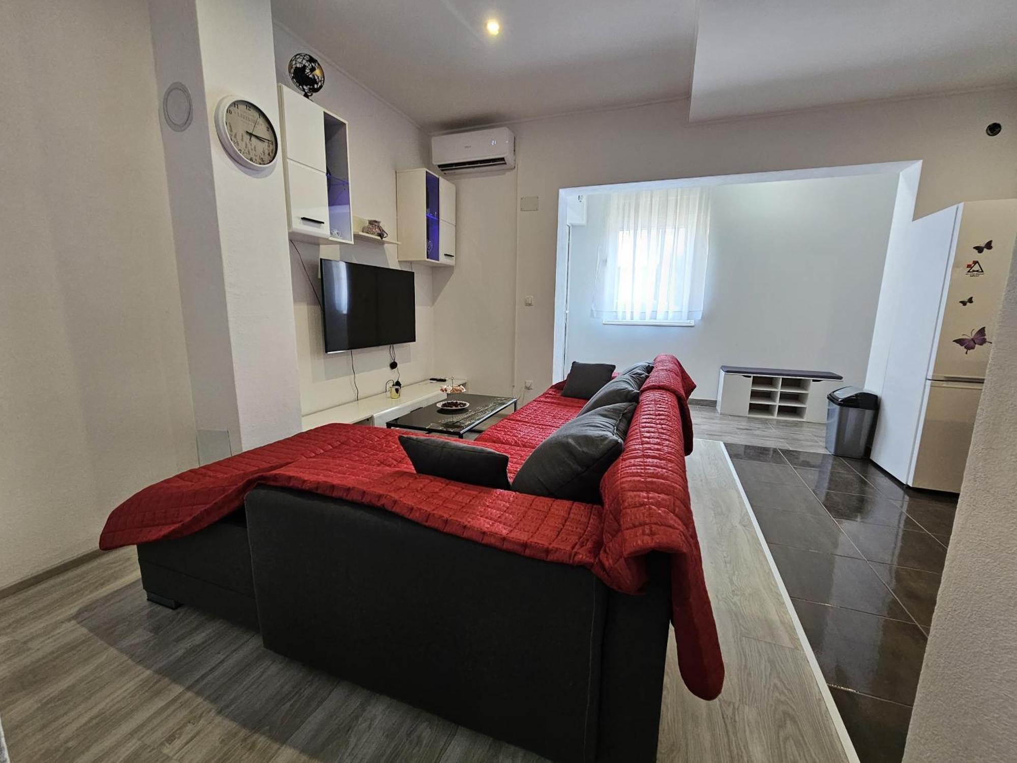 Modern Apartment Nikola In A Quiet Area Kaštel Stari Εξωτερικό φωτογραφία
