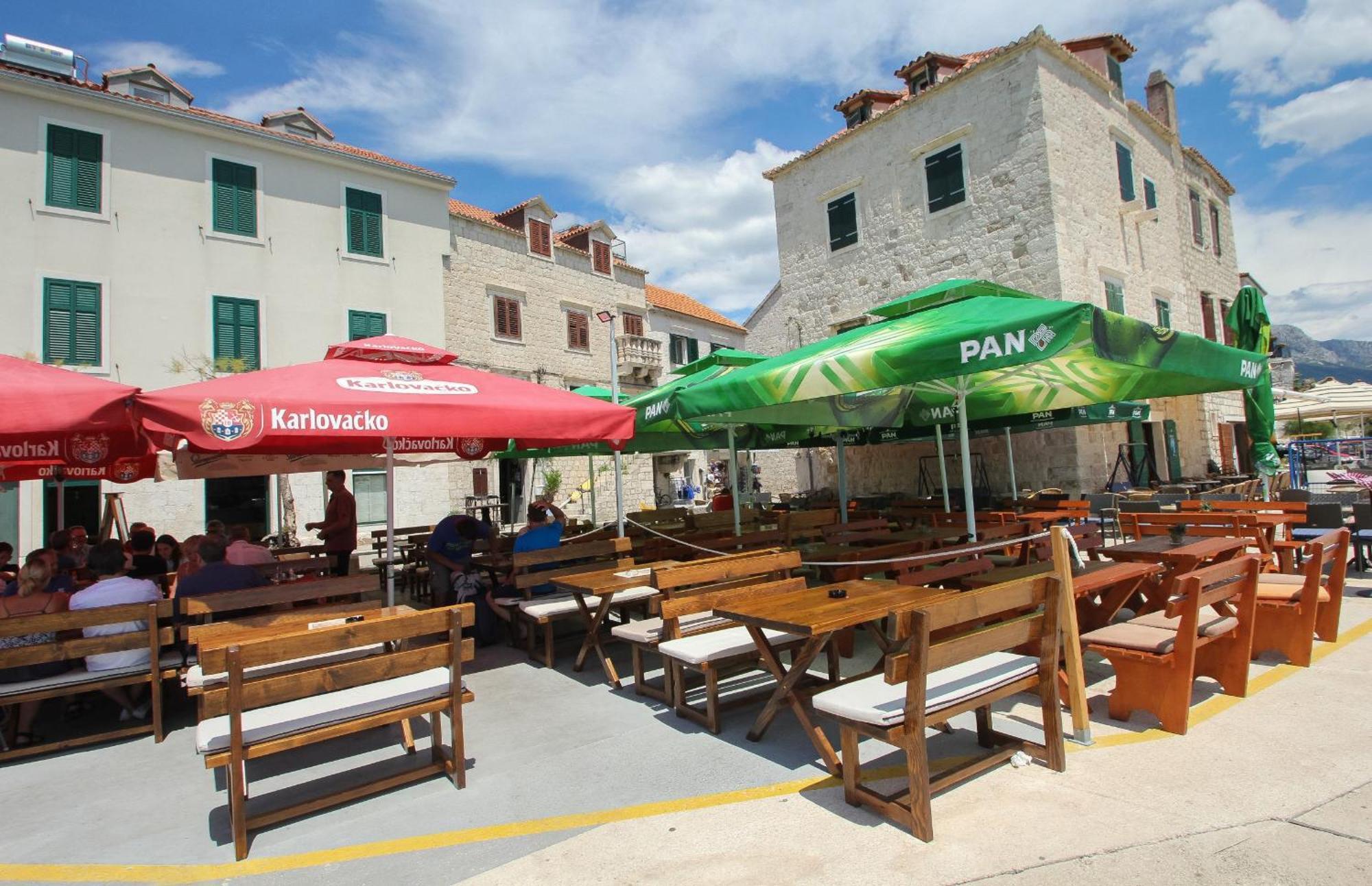 Modern Apartment Nikola In A Quiet Area Kaštel Stari Εξωτερικό φωτογραφία