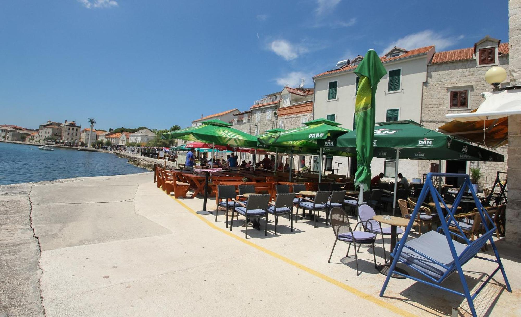 Modern Apartment Nikola In A Quiet Area Kaštel Stari Εξωτερικό φωτογραφία